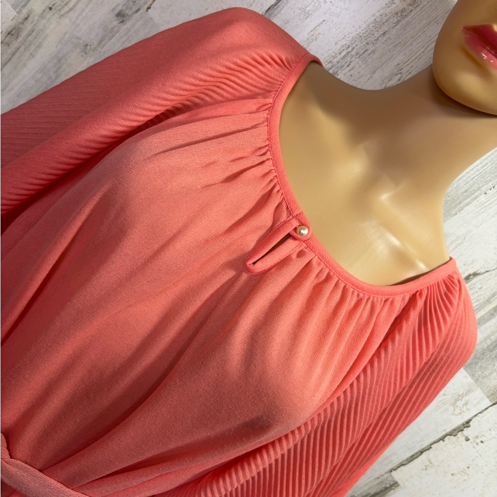 Vintage Belted Coral‎ Nightgown - Picture 2 of 7